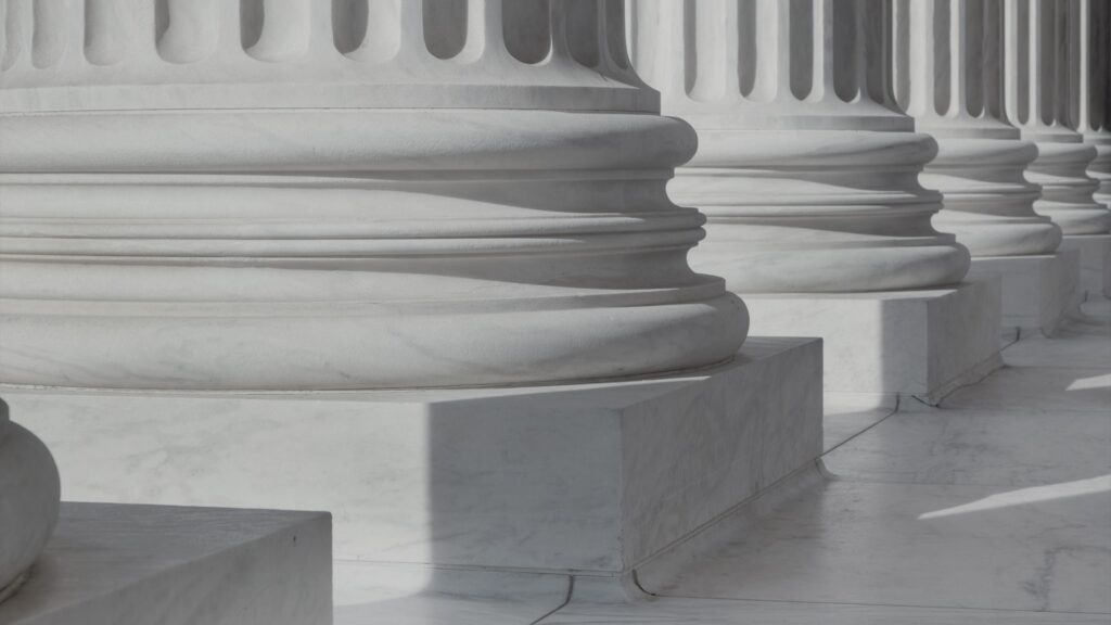 The end of discriminatory practices in the access to bank insurance and credits