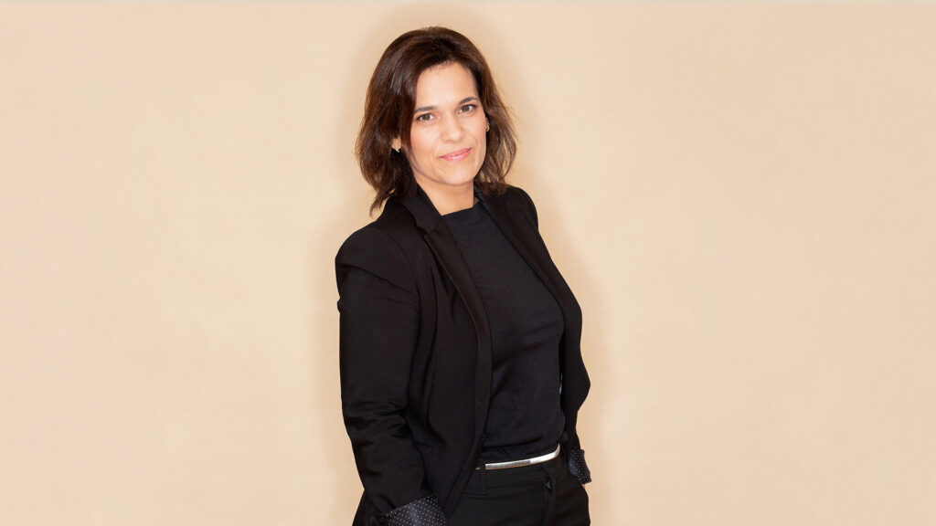 Observador | Entregadores da Uber Eats obrigados a contrato?