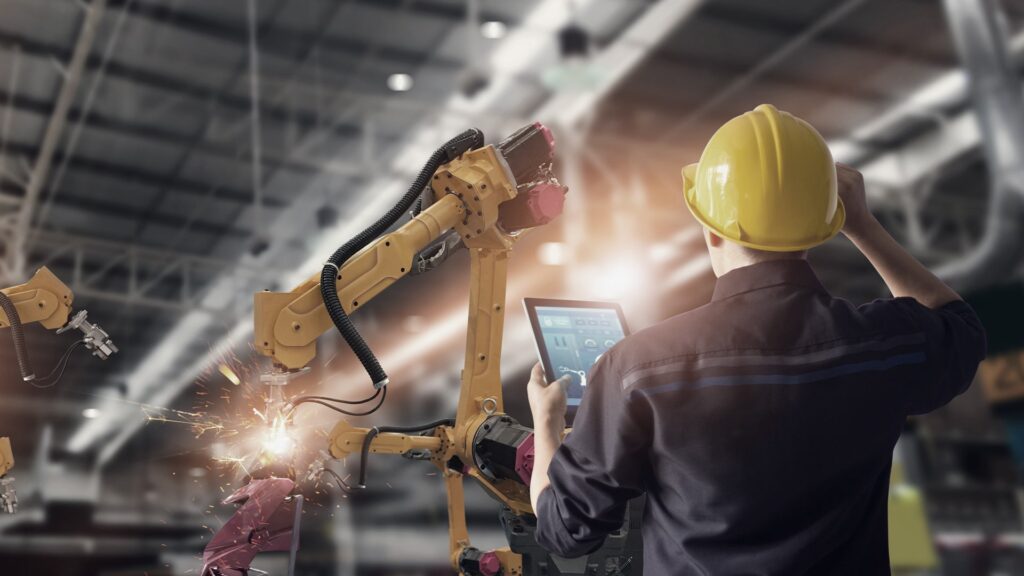 COVID-19 | Extraordinary support granted to self-employed workers and managing partners