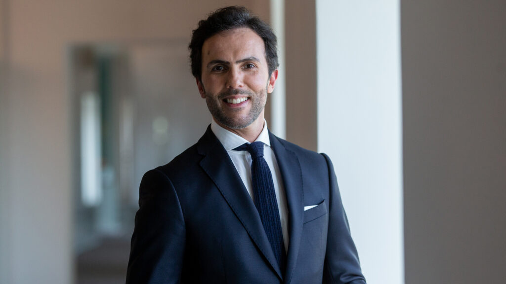 Simão de Sant’Ana comenta a possibilidade de imposição de vacinas no local de trabalho