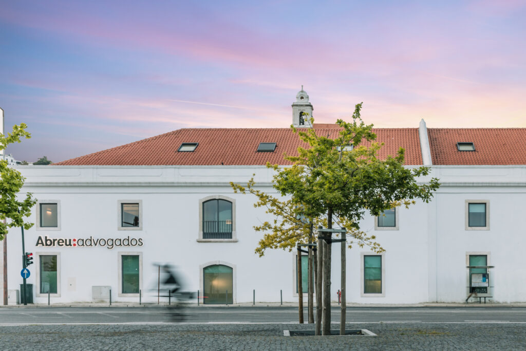 Abreu Advogados acolhe seminário anual da UIA