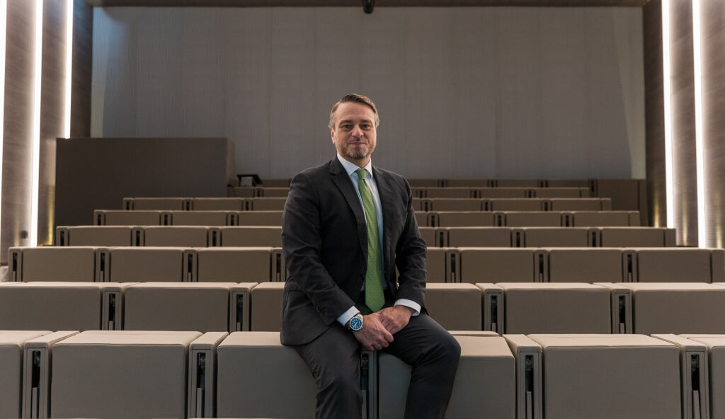 Bruno Azevedo Rodrigues moderador na Conferência Internacional de Prevenção e Deteção do Branqueamento