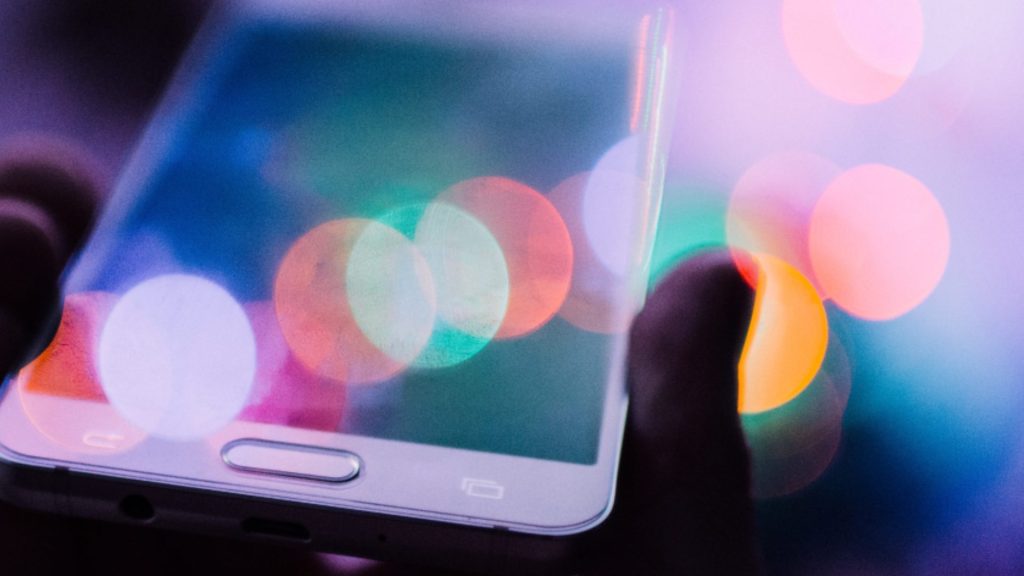 Abreu Advogados contributes to Digital Inclusion